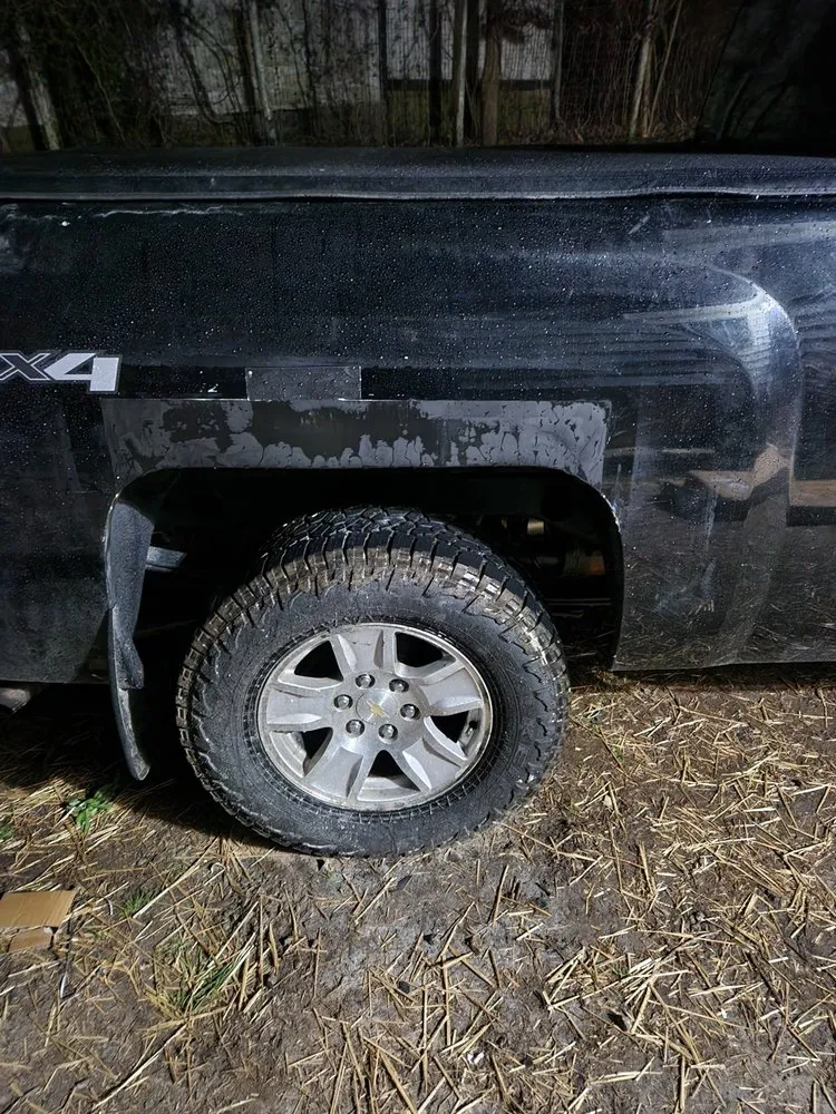 Professional lawn mowing service in Cynthiana, KY - James General Services