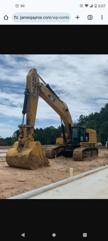 Professional garden landscaping near you across Montgomery, TX - James Jayroe