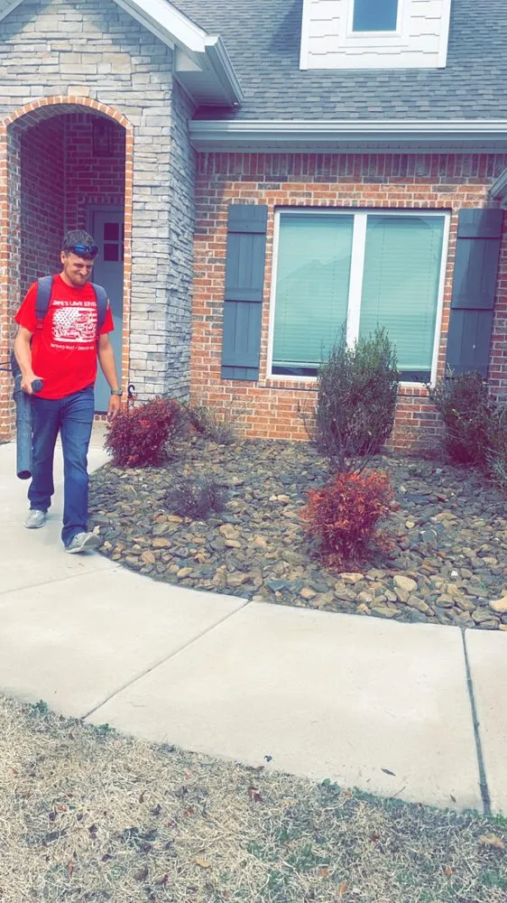 Top-rated residential landscaping experts serving Centerton, AR - James Lawn Service