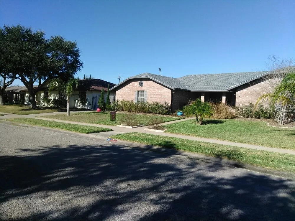 Expert yard cleanup service in Corpus Christi, TX - James Lawn Service