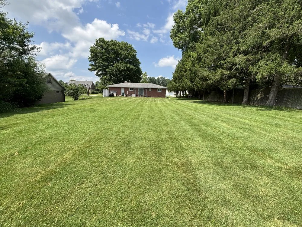 Custom landscape installation experts serving Waynesburg, PA - James Lawn Service