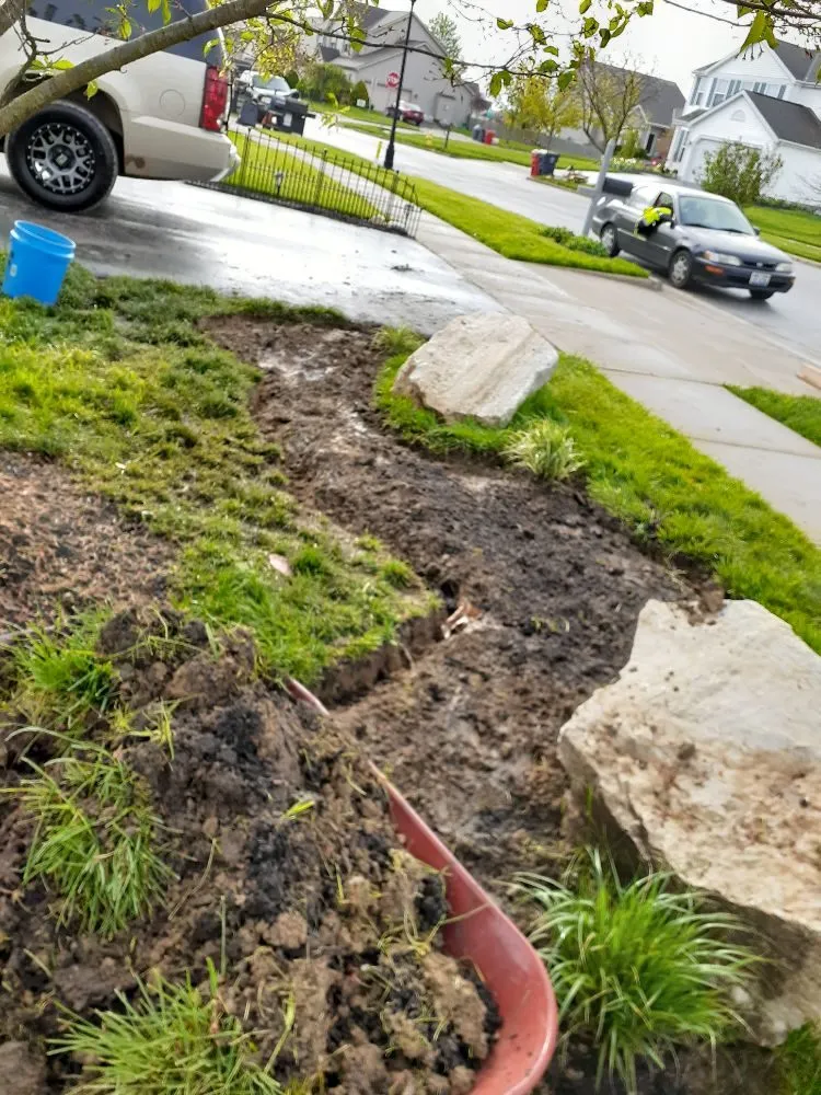 Local residential landscaping with custom design in Columbus, OH by James Lawncare