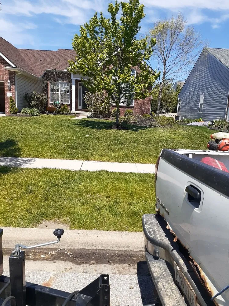 Reliable lawn care service for year-round maintenance across Columbus, OH - James Lawncare