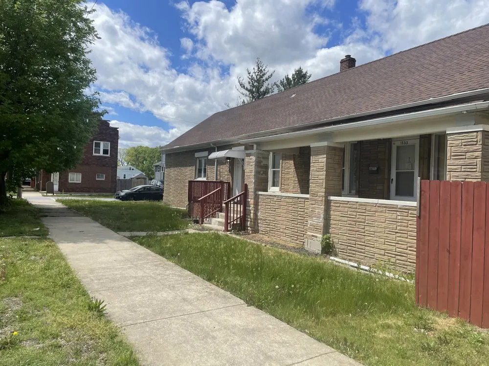 Top-rated outdoor landscaping in Hammond, IN - James Mccain Landscaping/Snowplowing