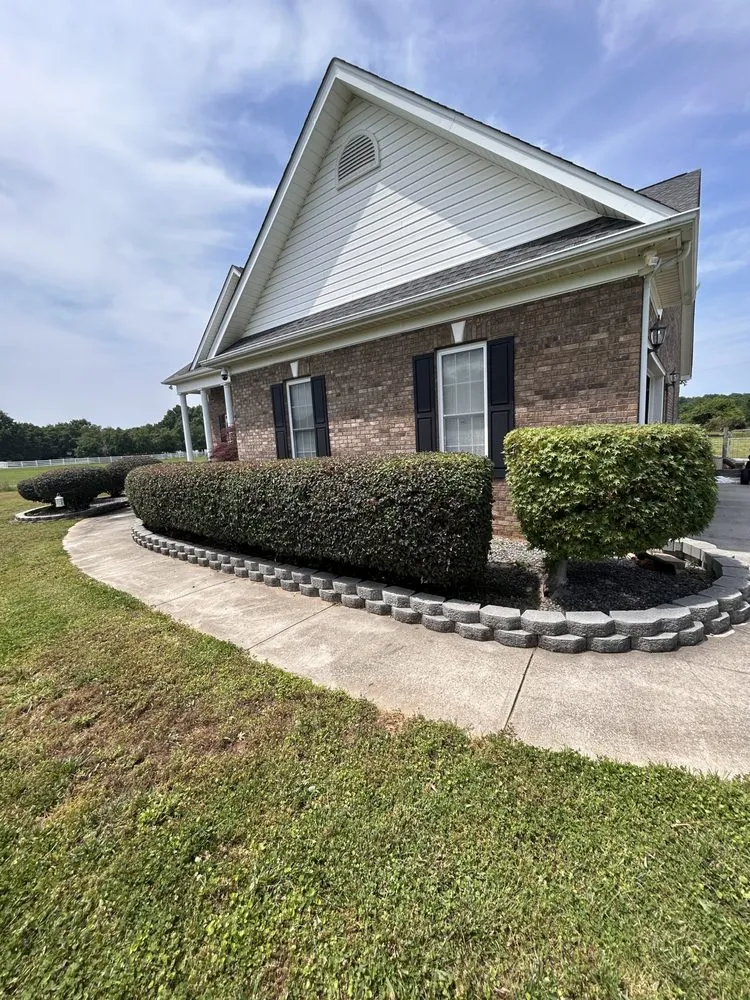 Professional landscape installation experts serving Rock Hill, SC - James Thompsons Land-artistry