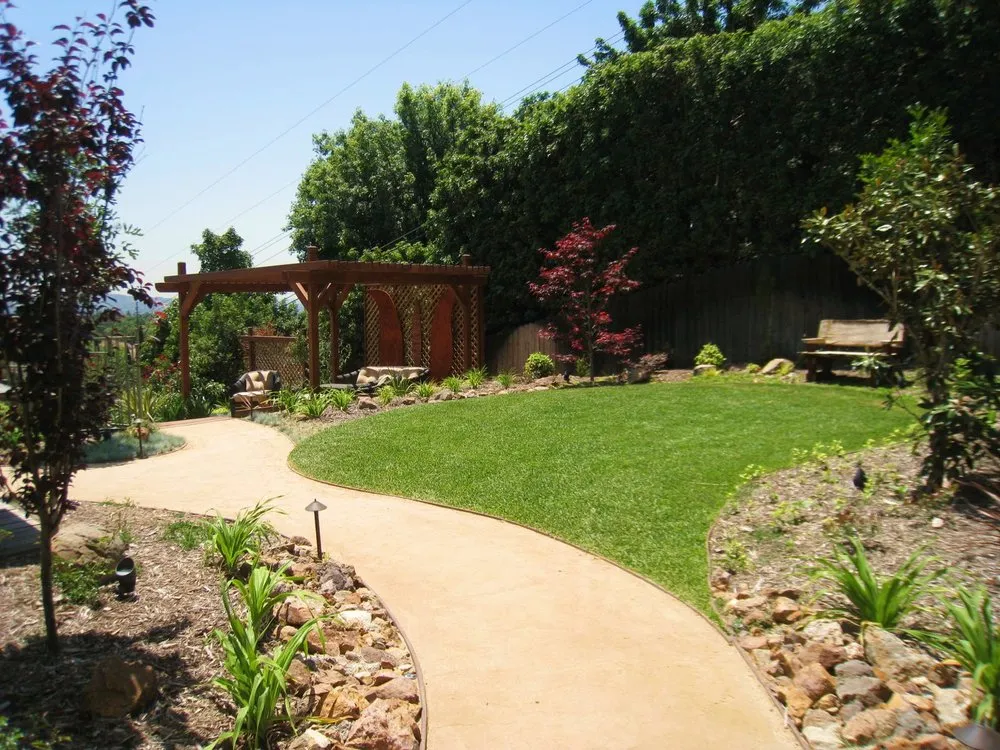 Reliable garden landscaping experts serving West Covina, CA - Jamescapes