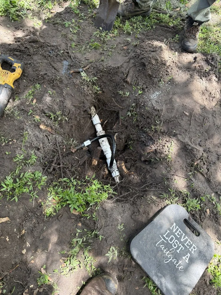 Affordable yard maintenance for homes in Paisley, FL by James’s Lawn Care and Irrigation