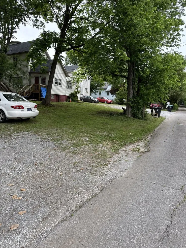 Expert lawn care service experts serving Cleveland, TN - Jamie’s Lawn Service