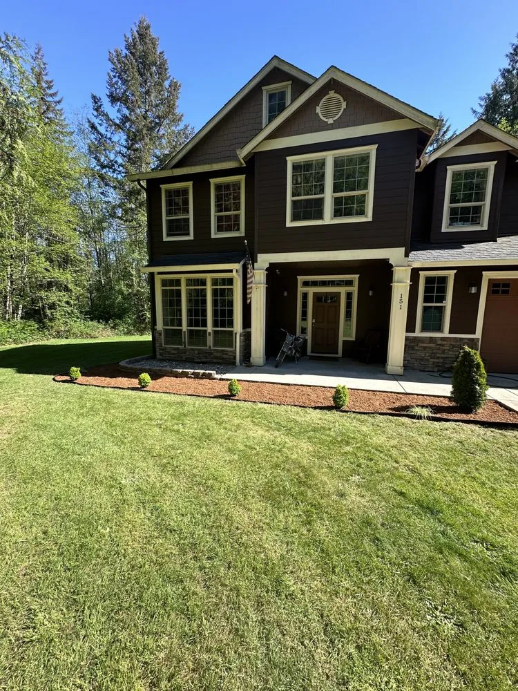 Local lawn care service near you in Cathlamet, WA by Jamie's Yard Services