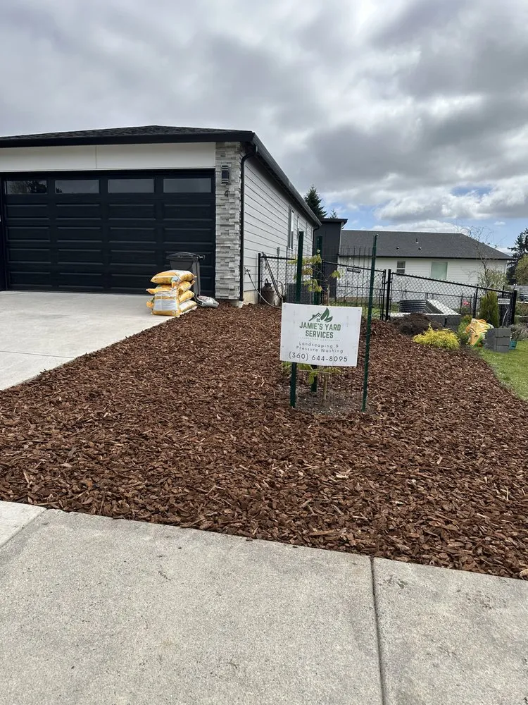 Affordable yard cleanup service for homes across Cathlamet, WA - Jamie's Yard Services