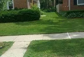 Local yard maintenance in Knoxville, TN by Jamison's Full Service Lawn