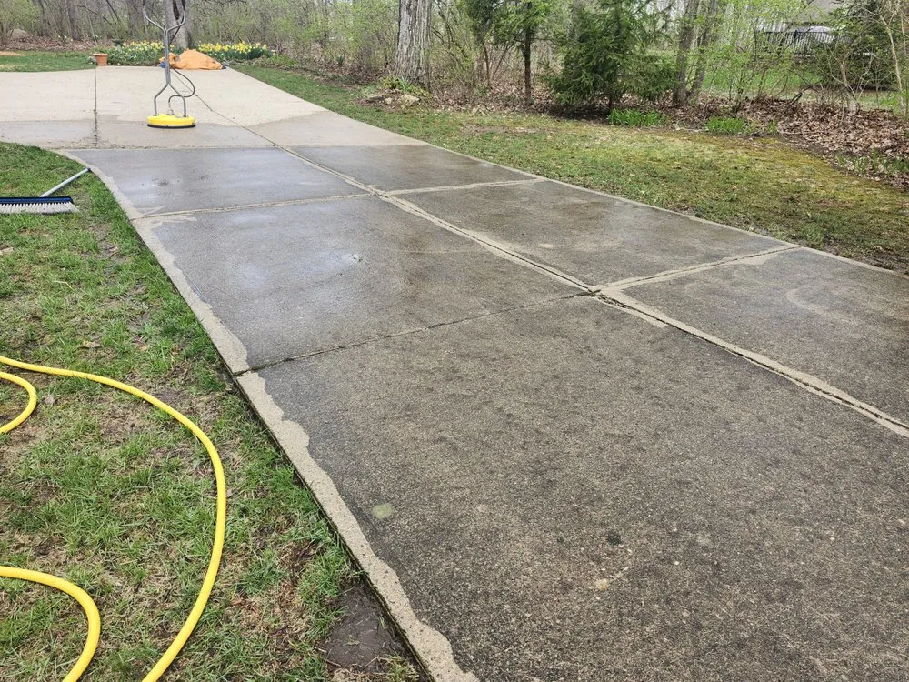 Local landscaping services experts serving Dayton, OH - JAMS Property Preservation