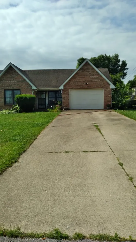 Affordable yard maintenance for year-round maintenance in Dayton, OH by JAMS Property Preservation