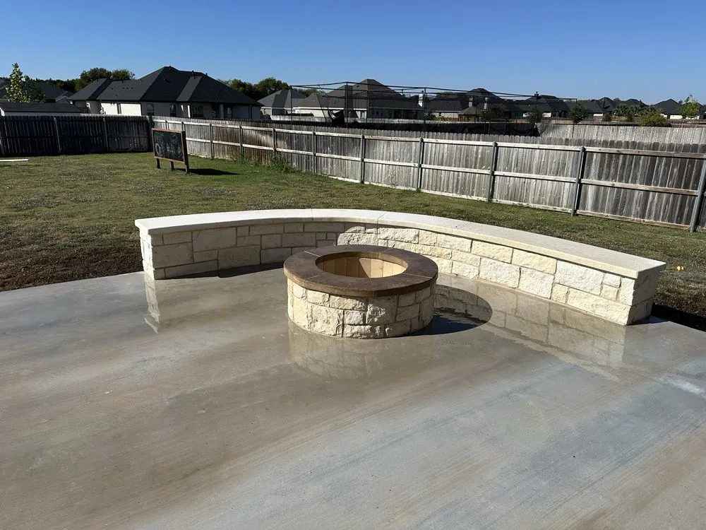 Custom outdoor landscaping experts serving Del Valle, TX - Jane Custom Masonry