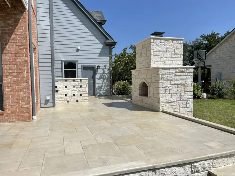Professional residential landscaping in Del Valle, TX - Jane Custom Masonry