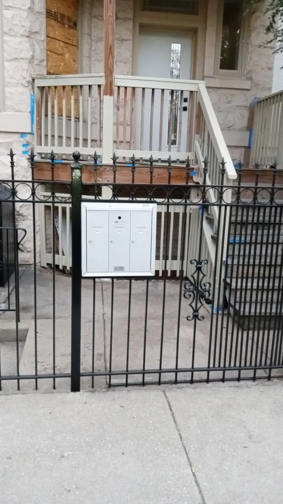 Custom garden landscaping experts serving Chicago, IL - Janet property preservation