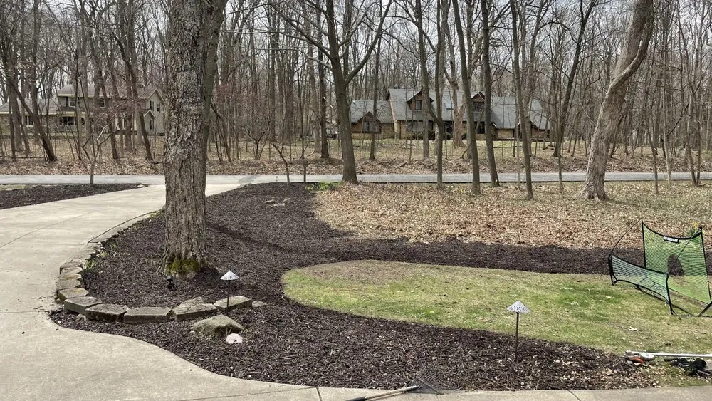 Reliable yard maintenance experts serving Germantown, WI - Jansen Mulch & Landscape