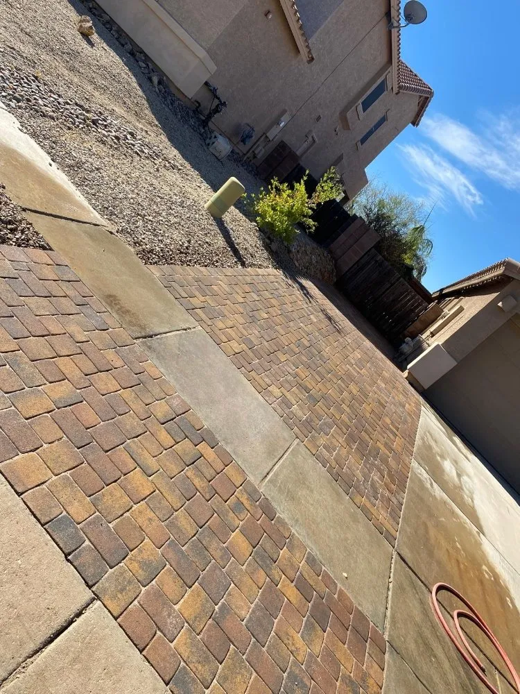 Professional garden landscaping in Tucson, AZ by JAR Landscaping Hardscaping