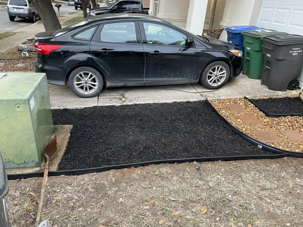 Expert lawn mowing service in Selma, TX - Jaramillo Landscape