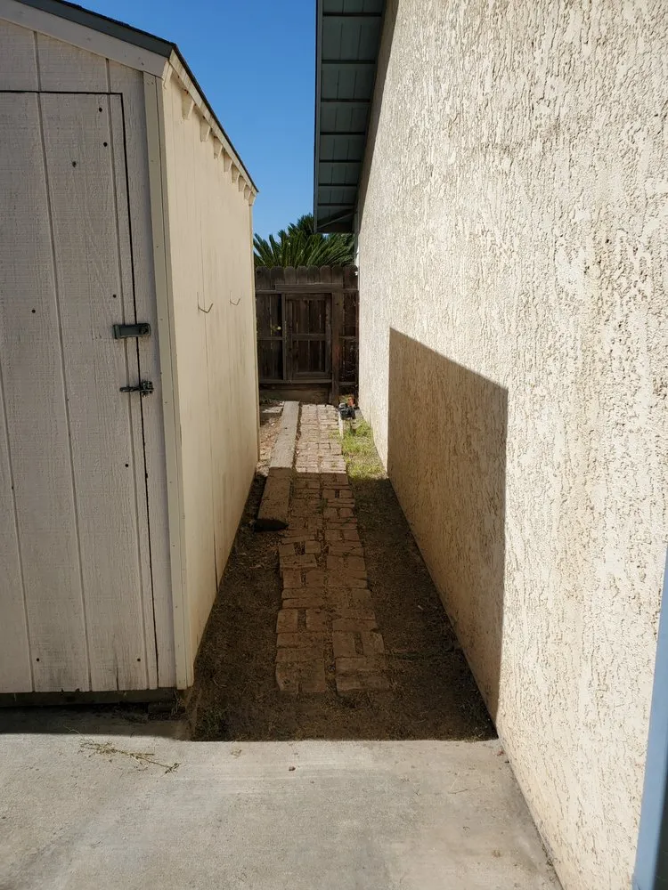 Affordable yard maintenance experts serving Clovis, CA - Jara's Landscaping