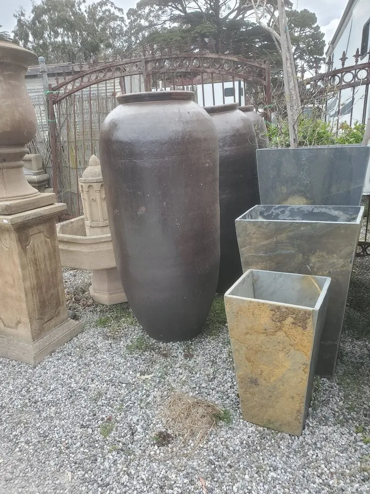 Professional lawn care service in Redwood City, CA by Jardin Green Garden Gonzalez