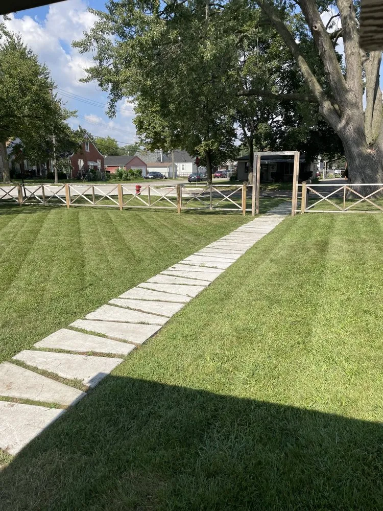 Trusted lawn mowing service for homes in Melvindale, MI by Jardin Outdoor Creations