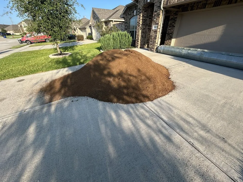 Expert residential landscaping in League City, TX by Jardina Garden Center