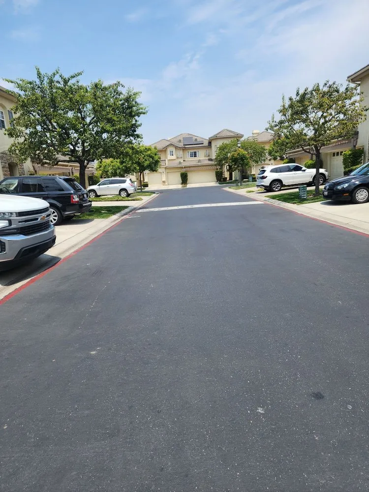 Professional landscape installation for year-round maintenance across Santa Maria, CA - Jardinería yosocañú