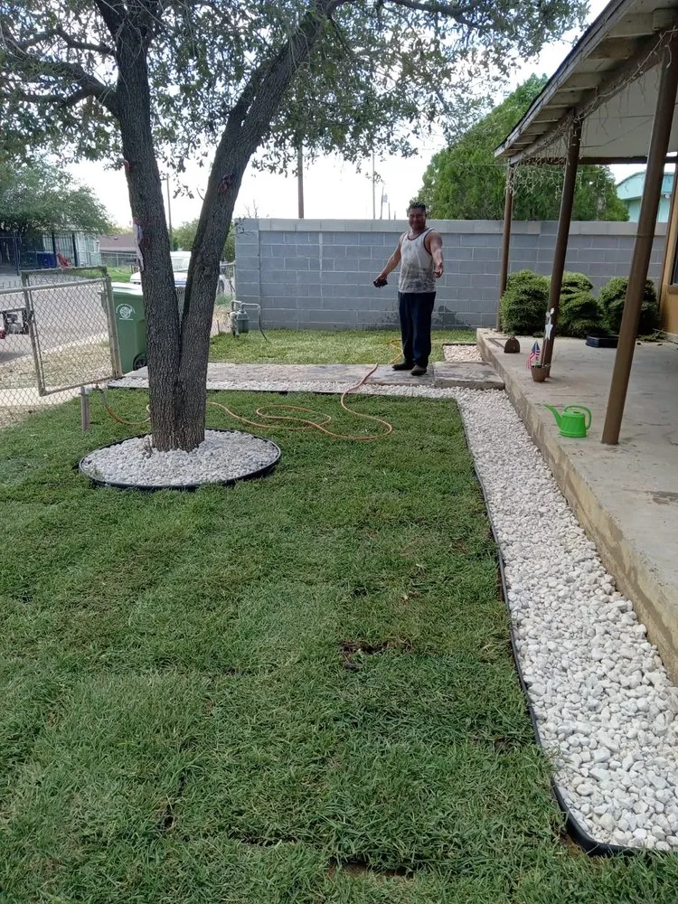 Top-rated residential landscaping for beautiful yards across Laredo, TX - Jardinero Solares