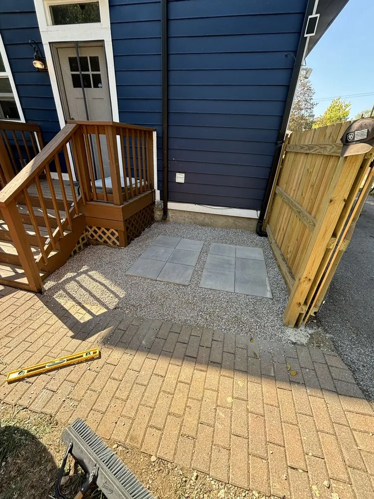 Expert yard maintenance in Columbus, OH - Jardineros Landscape