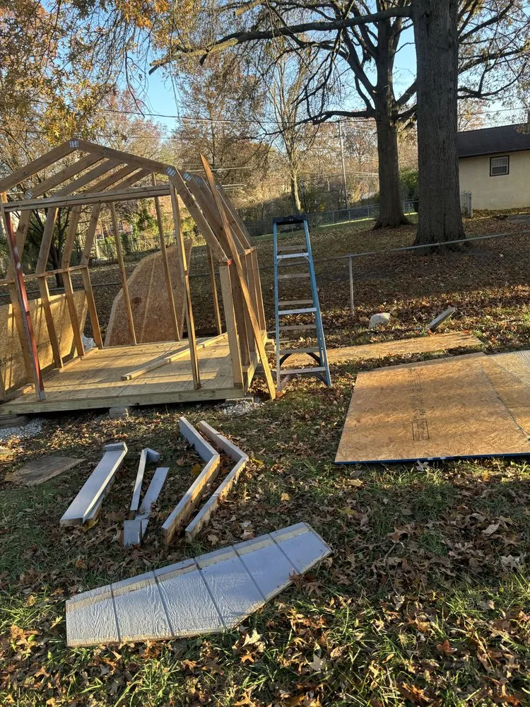 Local yard maintenance experts serving Columbus, OH - Jardineros Landscape