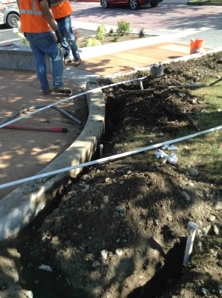 Custom landscape installation in Redmond, WA - Jardiniere landscaping