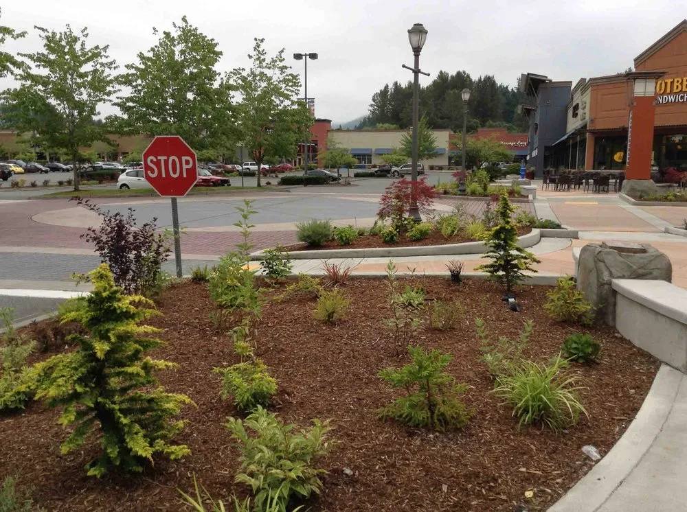 Affordable outdoor landscaping experts serving Redmond, WA - Jardiniere landscaping