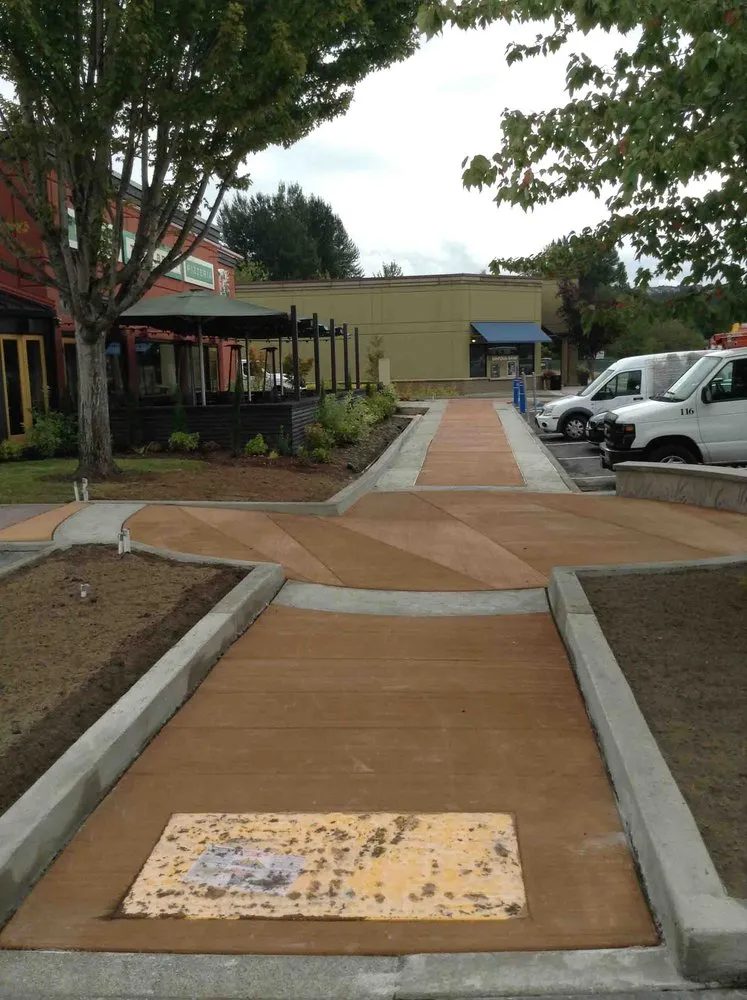 Reliable residential landscaping with custom design in Redmond, WA by Jardiniere landscaping