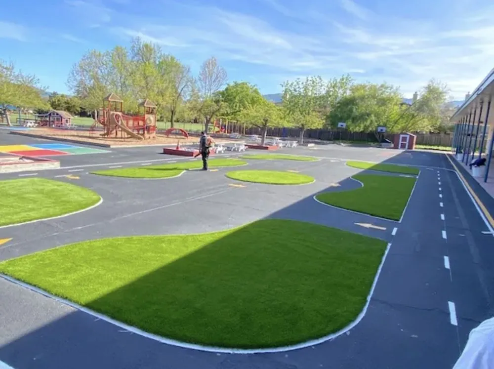 Expert yard maintenance in Hollister, CA - Jardinland Landscaping Services