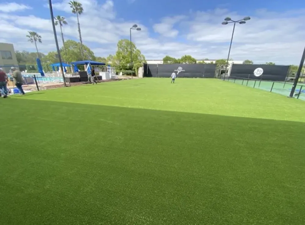 Affordable yard maintenance in Hollister, CA by Jardinland Landscaping Services