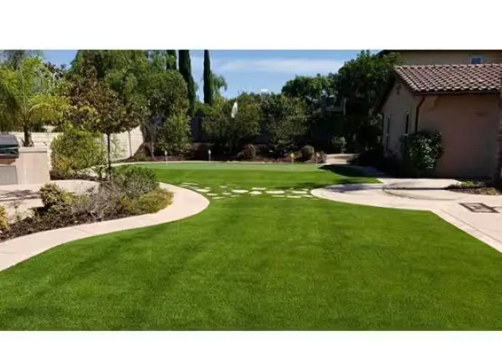 Professional yard maintenance in Highlands, TX - Jardín Del Trebol