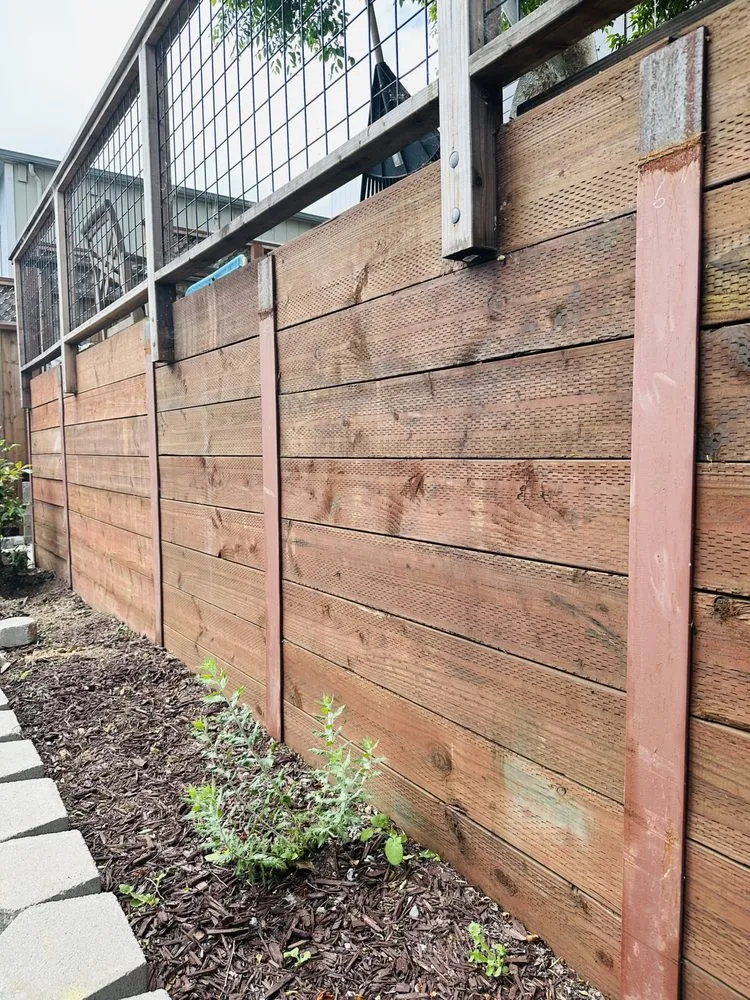 Professional yard maintenance for residential properties across San Mateo, CA - Jardín Landscaping