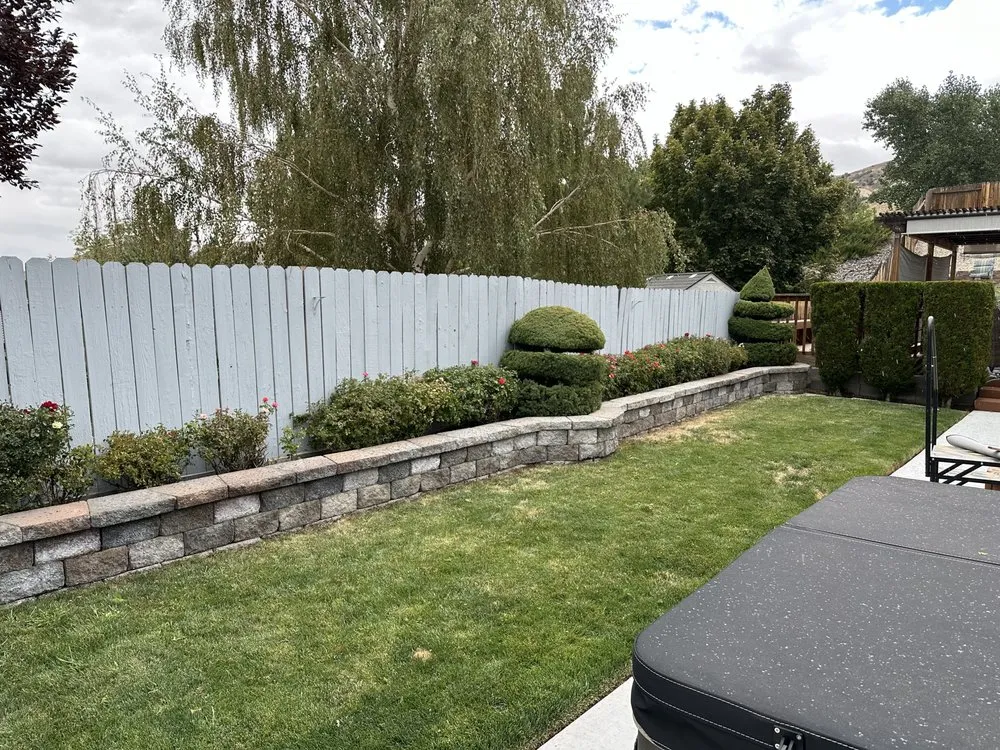 Custom outdoor landscaping experts serving Sparks, NV - Jared’s Junk & Hauling Services