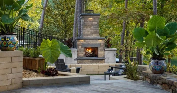 Professional yard cleanup service in Huntington Station, NY - JAS Aquatics | Pool Company | Pool Installers