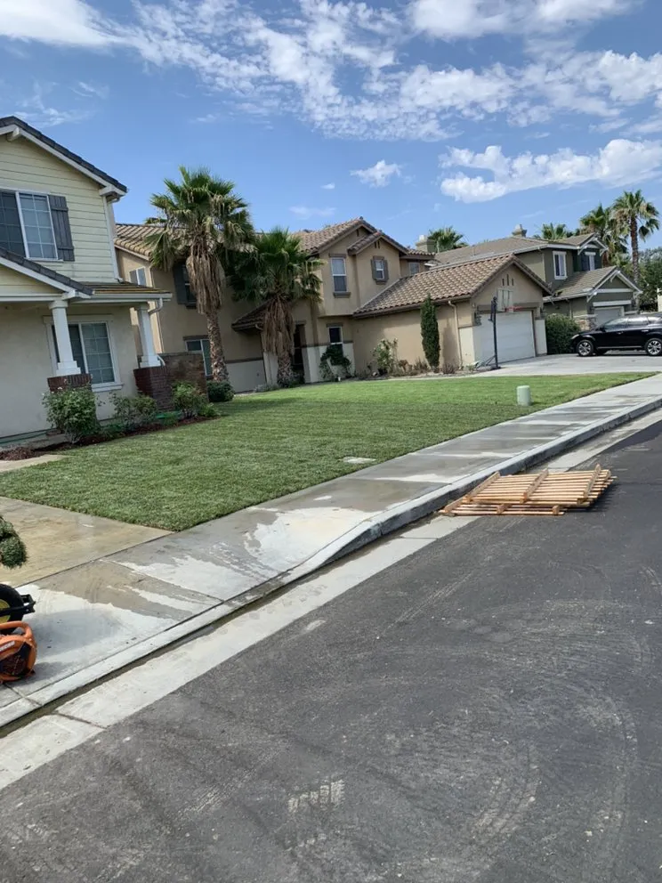 Affordable yard maintenance in Eastvale, CA - Jas Landscaping & Irrigation