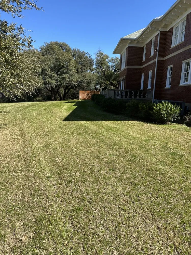 Professional yard cleanup service in Graham, TX by Jasen’s Lawn Service