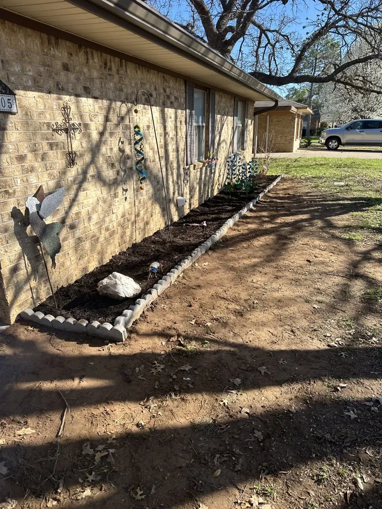 Trusted garden landscaping experts serving Graham, TX - Jasen’s Lawn Service