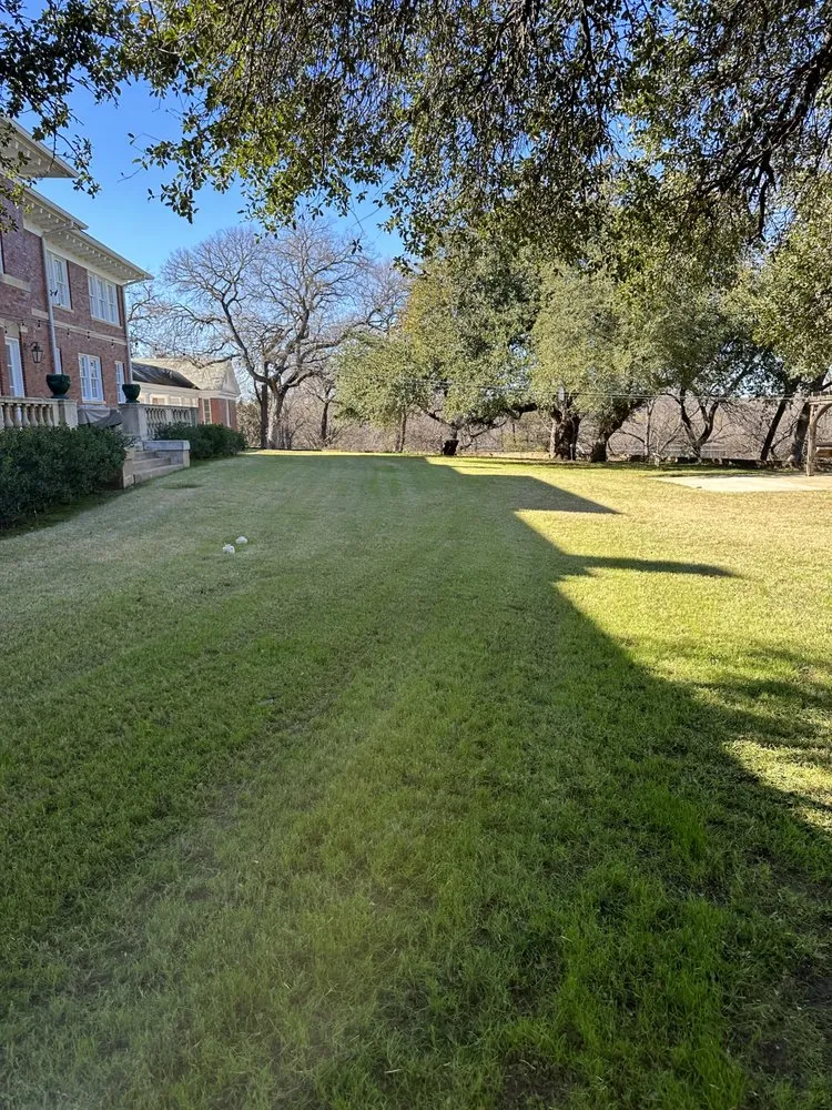 Trusted landscape installation for year-round maintenance across Graham, TX - Jasen’s Lawn Service