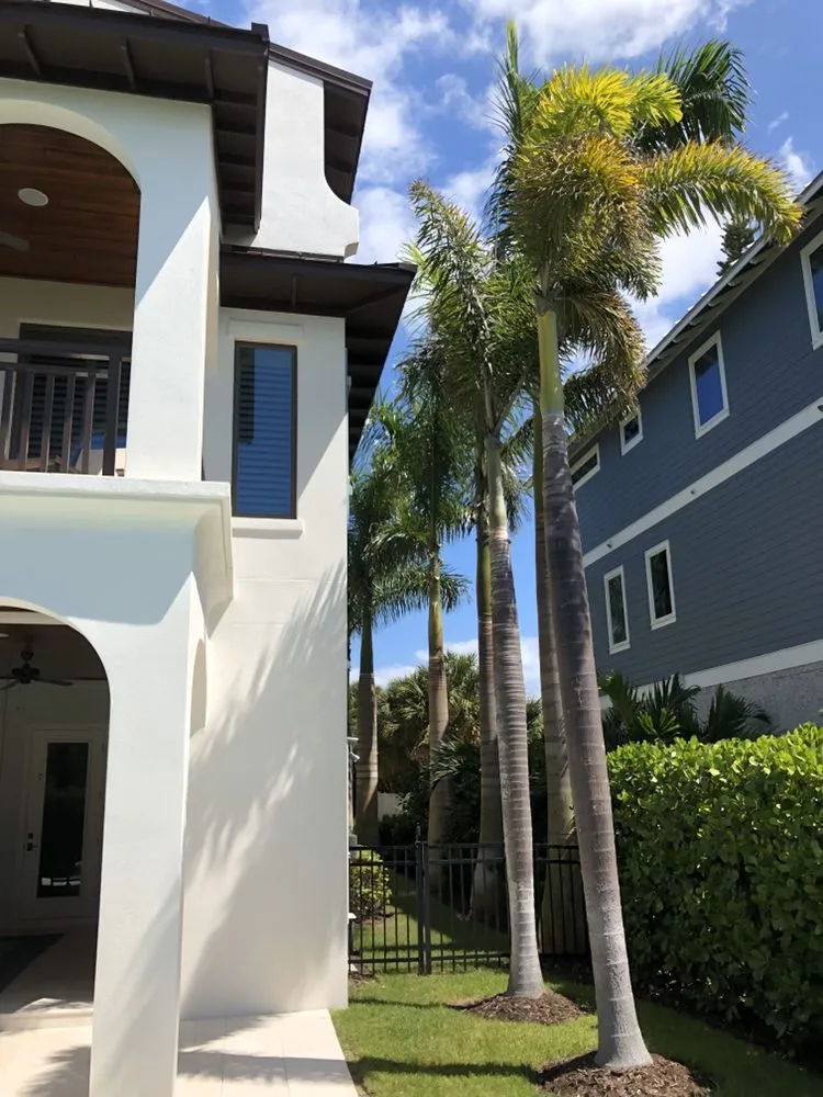 Professional lawn care service in Sarasota, FL by Jason & Sons Countreewide Tree Service