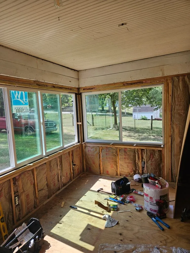 Professional lawn care service in Frankfort, KY by Jason Lawn Care