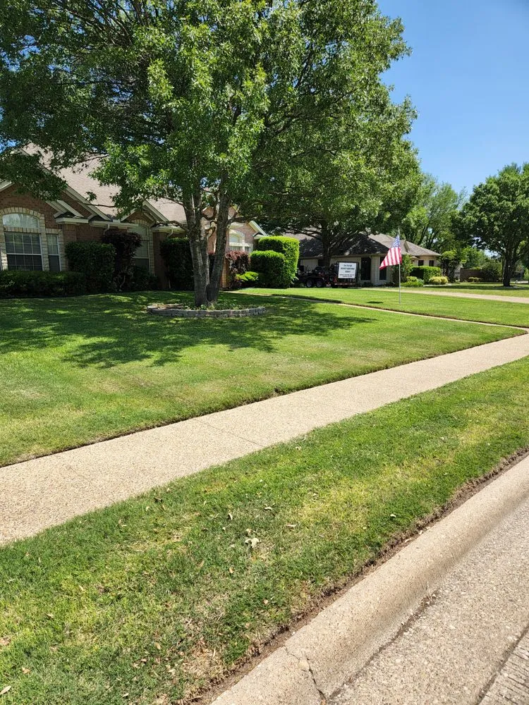 Local lawn mowing service in Waxahachie, TX by Jason Stilwell Property Maintenance Services