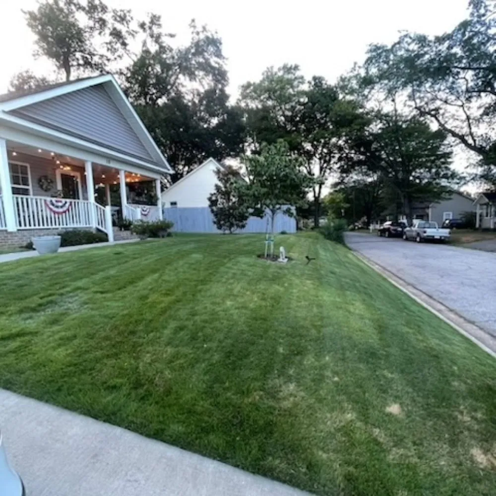 Custom yard maintenance in Simpsonville, SC by Jason Yard Scaping