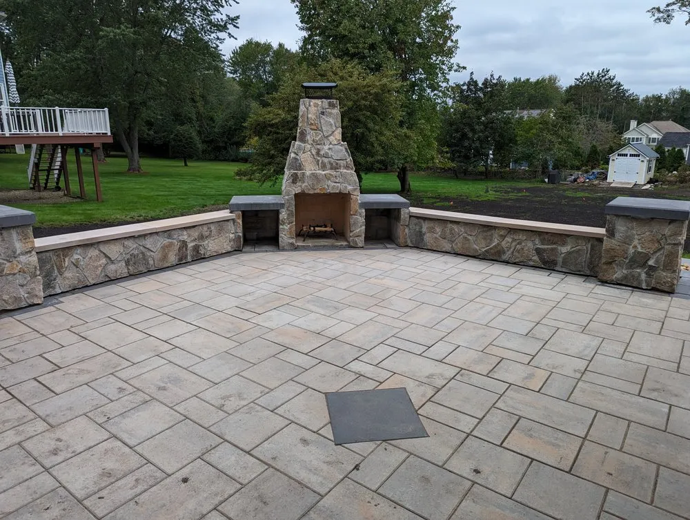 Top-rated outdoor landscaping for residential properties across Hudson, NH - Jason's AAA Landscaping