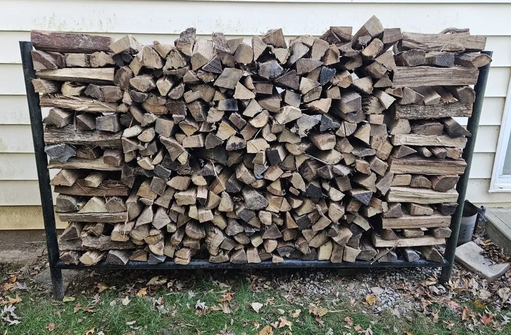 Local yard cleanup service in Perryville, MO by Jason's Firewood & Mulch